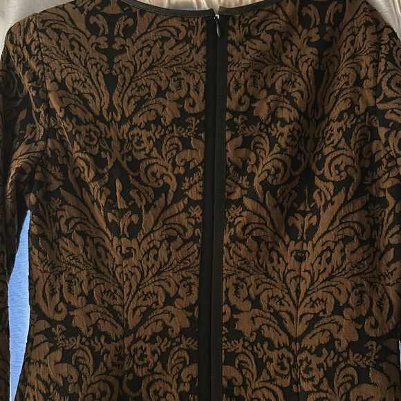 VINCE CAMUTO SIZE 6 ‼️SOLD‼️‼️GOOD CONDITION Pitt 16” lgth 35 - Picture 3 of 5